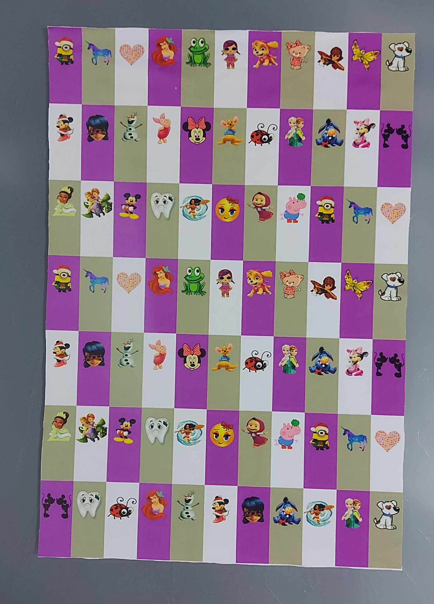 Panel se štítky 2,5cm x 6cm holka 2